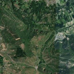 Borrenes High Resolution Satellite Map