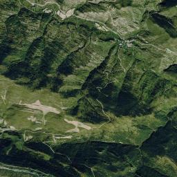 Longás High Resolution Satellite Map