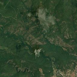 Arles High Resolution Satellite Map