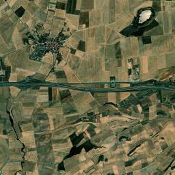 Hervías High Resolution Satellite Map