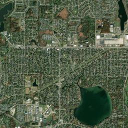 Round Lake Beach High Resolution Satellite Map