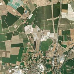 Marcilla High Resolution Satellite Map