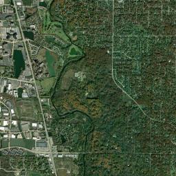 Riverwoods High Resolution Satellite Map