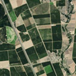 Pozuelo del Páramo High Resolution Satellite Map