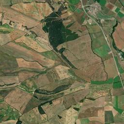 Perales High Resolution Satellite Map