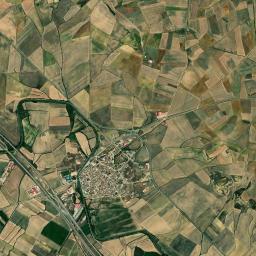 Becerril de Campos High Resolution Satellite Map
