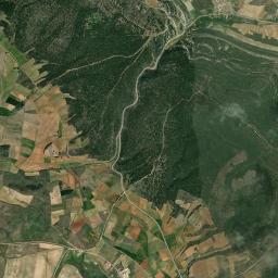 Cuevas de San Clemente High Resolution Satellite Map