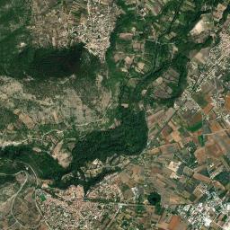 Raiano High Resolution Satellite Map