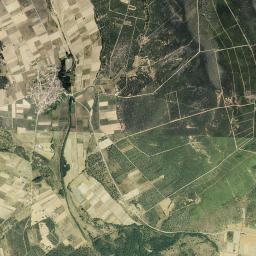 Uña de Quintana High Resolution Satellite Map