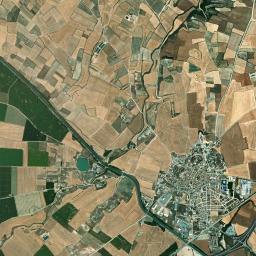 Almudévar High Resolution Satellite Map