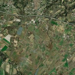 Cerchio High Resolution Satellite Map