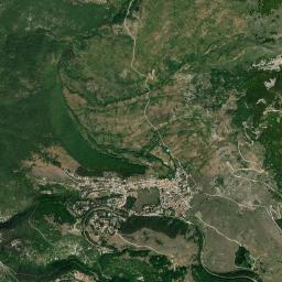 Campo di Giove High Resolution Satellite Map
