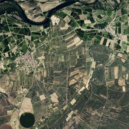 Santibáñez de Tera High Resolution Satellite Map