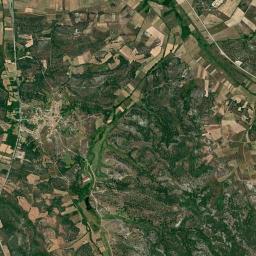 Hacinas High Resolution Satellite Map