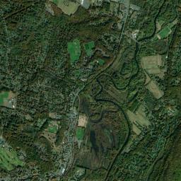 Simsbury Center High Resolution Satellite Map