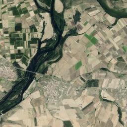 Bretó High Resolution Satellite Map