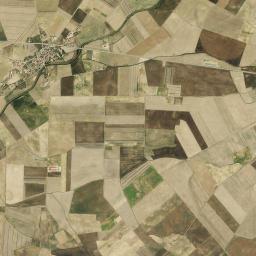 Santa Eufemia del Arroyo High Resolution Satellite Map