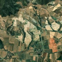 Fuentestrún High Resolution Satellite Map