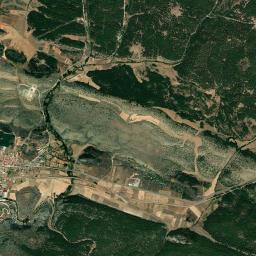 Hontoria del Pinar High Resolution Satellite Map