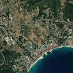 Calonge High Resolution Satellite Map
