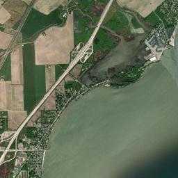 Luna Pier High Resolution Satellite Map