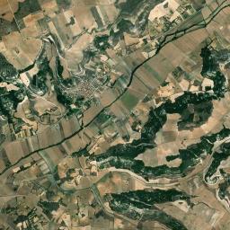 Castrillo de Don Juan High Resolution Satellite Map