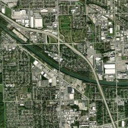 Crestwood High Resolution Satellite Map