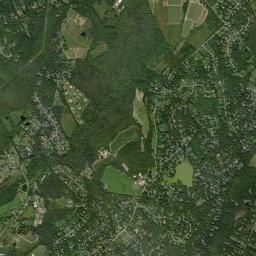 Hillside Lake High Resolution Satellite Map