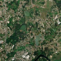 Lago High Resolution Satellite Map