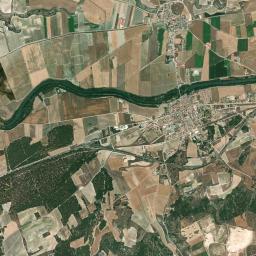 Quintanilla de Onésimo High Resolution Satellite Map