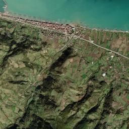 Yakakent High Resolution Satellite Map