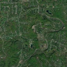 Willoughby Hills High Resolution Satellite Map
