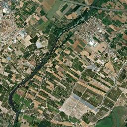 Torres de Segre High Resolution Satellite Map
