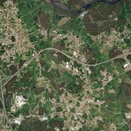 Barqueiros High Resolution Satellite Map