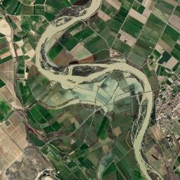Pina de Ebro High Resolution Satellite Map