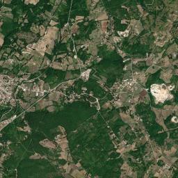 Vinchiaturo High Resolution Satellite Map