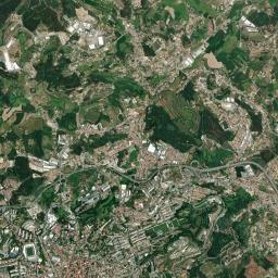Guimarães High Resolution Satellite Map