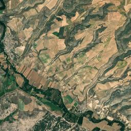 Cobos de Fuentidueña High Resolution Satellite Map