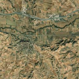 Cetina High Resolution Satellite Map