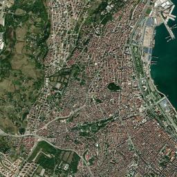 İlkadım High Resolution Satellite Map