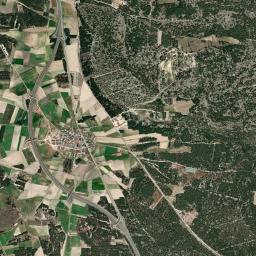 Pinarejos High Resolution Satellite Map