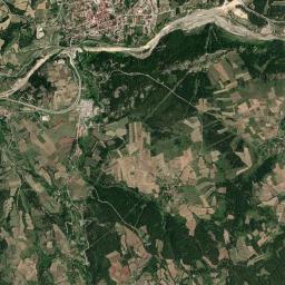 Araç High Resolution Satellite Map