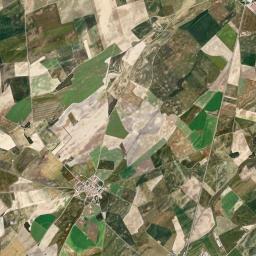 Cervillego de la Cruz High Resolution Satellite Map