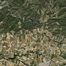 Falset High Resolution Satellite Map