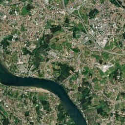 Valbom High Resolution Satellite Map