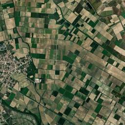 Skotoússa High Resolution Satellite Map