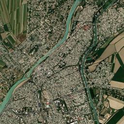 Uchqŭrghon Shahri High Resolution Satellite Map