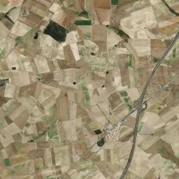 Pajares de la Laguna High Resolution Satellite Map