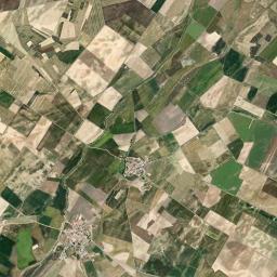 Castellanos de Zapardiel High Resolution Satellite Map
