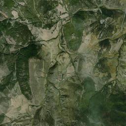 Bádenas High Resolution Satellite Map